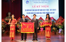 Long trọng kỷ niệm 35 năm Ngày Nhà giáo Việt Nam (20/11/1982 - 20/11/2017) và đón nhận các danh hiệu, phần thưởng cao quý